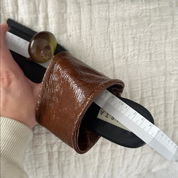 Miista shell heels. Mencia Brown Sandals - Picture 6 of 6